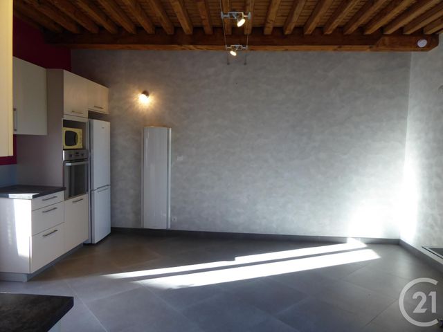Appartement Duplex &agrave; louer - 3 pi&egrave;ces - 51,88 m2 - Dole - 39 - FRANCHE-COMTE