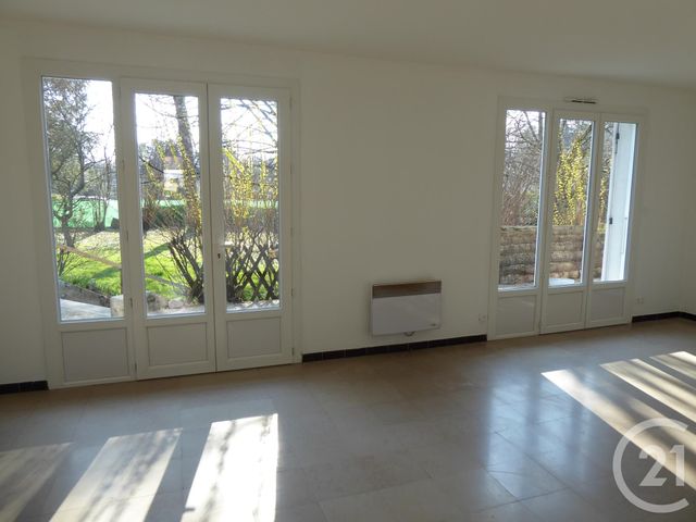 Appartement F4 &agrave; louer - 4 pi&egrave;ces - 97,77 m2 - Mont Sous Vaudrey - 39 - FRANCHE-COMTE