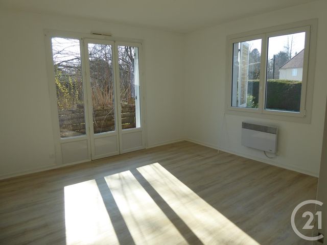 Appartement F4 &agrave; louer - 4 pi&egrave;ces - 97,77 m2 - Mont Sous Vaudrey - 39 - FRANCHE-COMTE