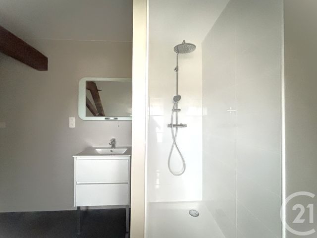 Appartement T2 à louer - 2 pièces - 50,40 m2 - Hondschoote - 59 - NORD-PAS-DE-CALAIS