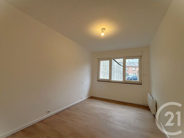Appartement T2 à louer - 2 pièces - 38,75 m2 - Dunkerque - 59 - NORD-PAS-DE-CALAIS