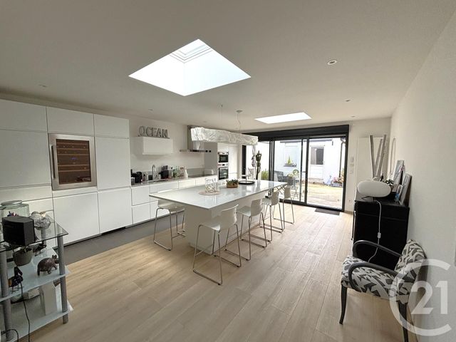 Maison &agrave; louer - 3 pi&egrave;ces - 124,21 m2 - Dunkerque - 59 - NORD-PAS-DE-CALAIS