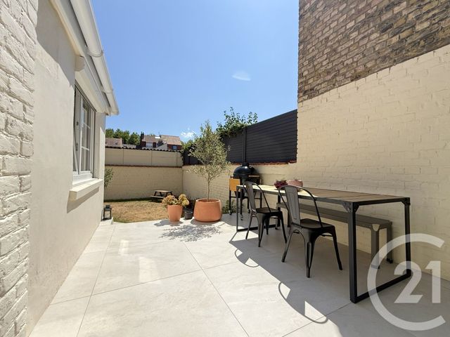 Maison &agrave; louer - 5 pi&egrave;ces - 187 m2 - Dunkerque - 59 - NORD-PAS-DE-CALAIS