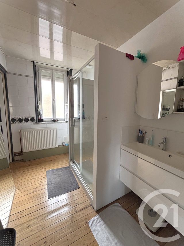 Maison &agrave; louer - 4 pi&egrave;ces - 120,48 m2 - Coudekerque Branche - 59 - NORD-PAS-DE-CALAIS