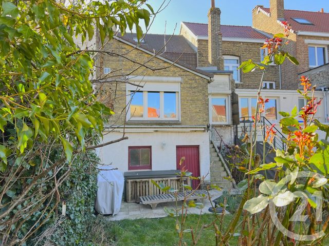 Maison &agrave; louer - 4 pi&egrave;ces - 120,48 m2 - Coudekerque Branche - 59 - NORD-PAS-DE-CALAIS