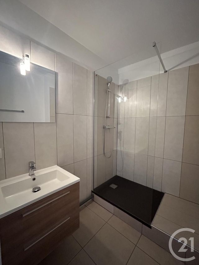 Appartement T3 à louer - 3 pièces - 61 m2 - Cugnaux - 31 - MIDI-PYRENEES