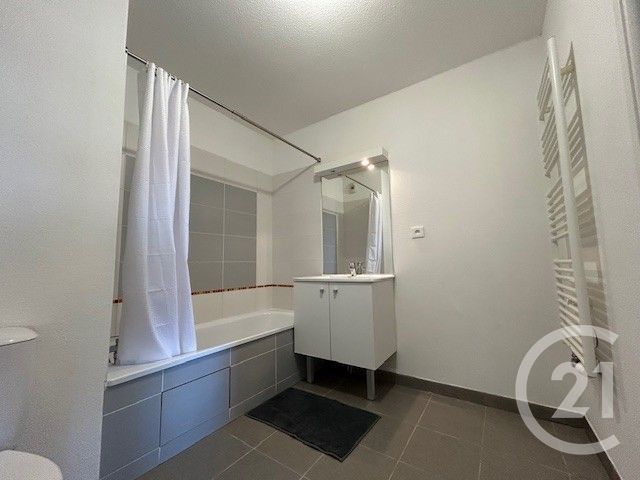 Appartement T2 à louer - 2 pièces - 43 m2 - Cugnaux - 31 - MIDI-PYRENEES