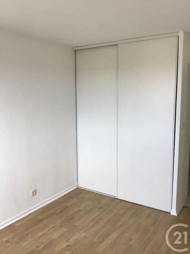 Appartement T3 &agrave; louer - 3 pi&egrave;ces - 65,80 m2 - Cugnaux - 31 - MIDI-PYRENEES