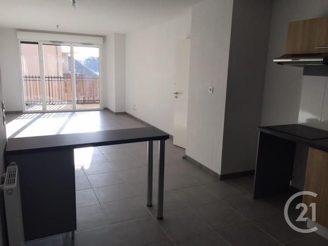 Appartement F3 &agrave; louer - 3 pi&egrave;ces - 67,87 m2 - Villeneuve Tolosane - 31 - MIDI-PYRENEES