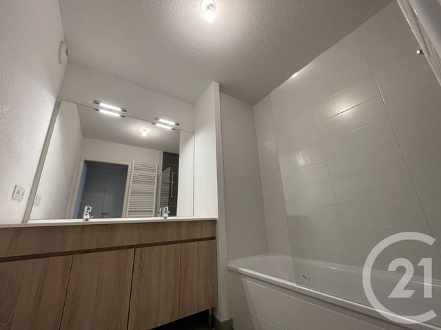 Appartement F3 &agrave; louer - 3 pi&egrave;ces - 67,87 m2 - Villeneuve Tolosane - 31 - MIDI-PYRENEES