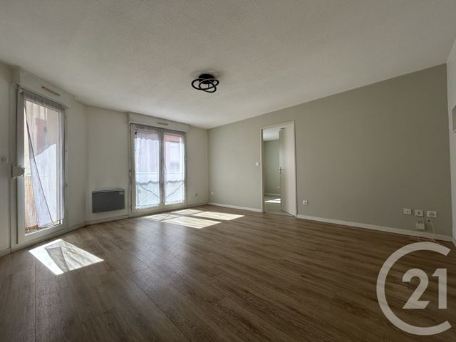 Appartement T3 &agrave; louer - 3 pi&egrave;ces - 59 m2 - Cugnaux - 31 - MIDI-PYRENEES