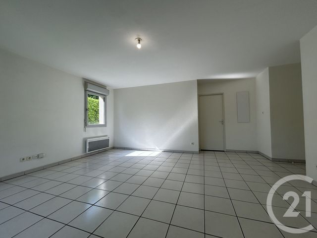 Appartement T3 &agrave; louer - 3 pi&egrave;ces - 62,22 m2 - Villeneuve Tolosane - 31 - MIDI-PYRENEES