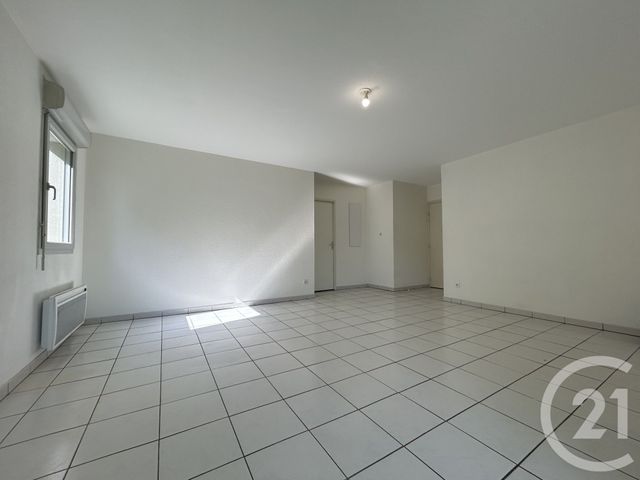 Appartement T3 &agrave; louer - 3 pi&egrave;ces - 62,22 m2 - Villeneuve Tolosane - 31 - MIDI-PYRENEES
