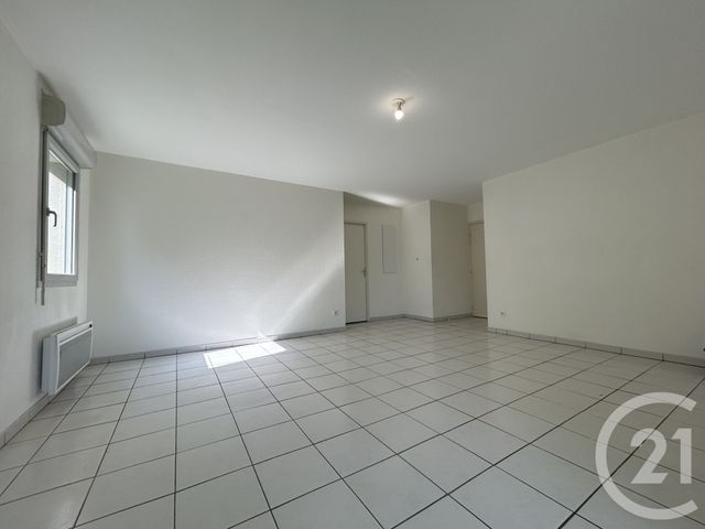 Appartement T3 &agrave; louer - 3 pi&egrave;ces - 62,22 m2 - Villeneuve Tolosane - 31 - MIDI-PYRENEES