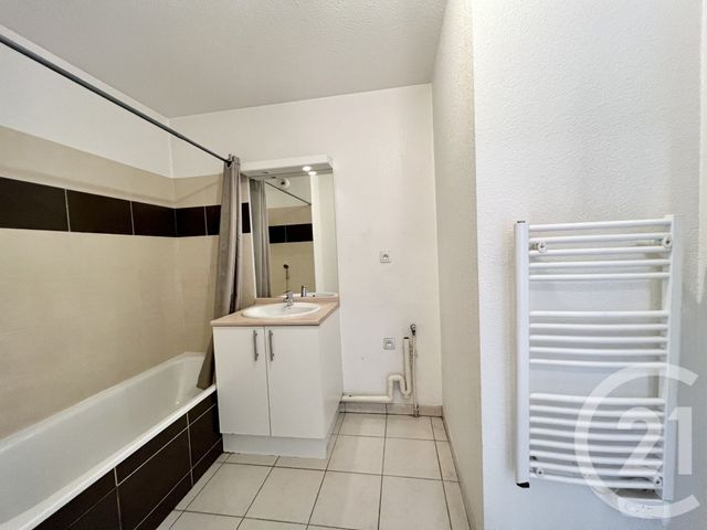 Appartement T3 &agrave; louer - 3 pi&egrave;ces - 63,50 m2 - Toulouse - 31 - MIDI-PYRENEES