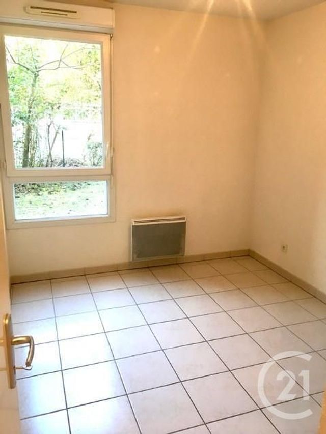 Appartement F3 &agrave; louer - 3 pi&egrave;ces - 64,57 m2 - Cugnaux - 31 - MIDI-PYRENEES