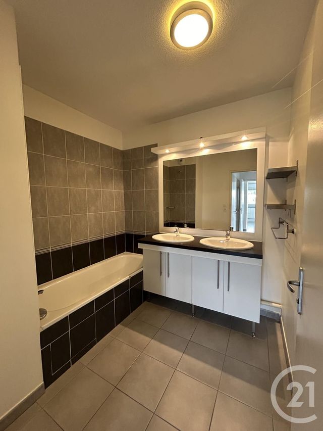 Appartement F3 &agrave; louer - 3 pi&egrave;ces - 63 m2 - Frouzins - 31 - MIDI-PYRENEES