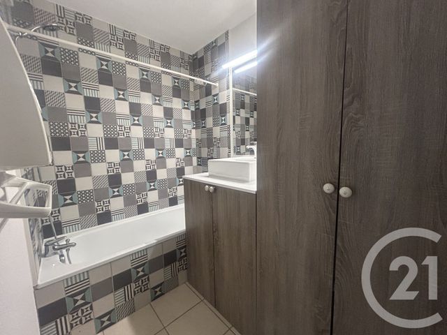 Appartement T2 &agrave; louer - 2 pi&egrave;ces - 42 m2 - Plaisance Du Touch - 31 - MIDI-PYRENEES