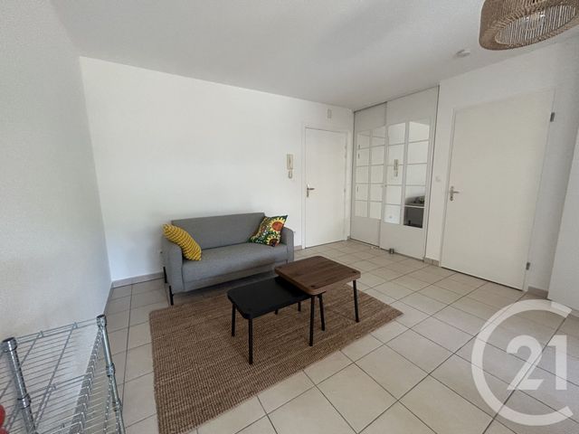 Appartement T2 &agrave; louer - 2 pi&egrave;ces - 42 m2 - Plaisance Du Touch - 31 - MIDI-PYRENEES