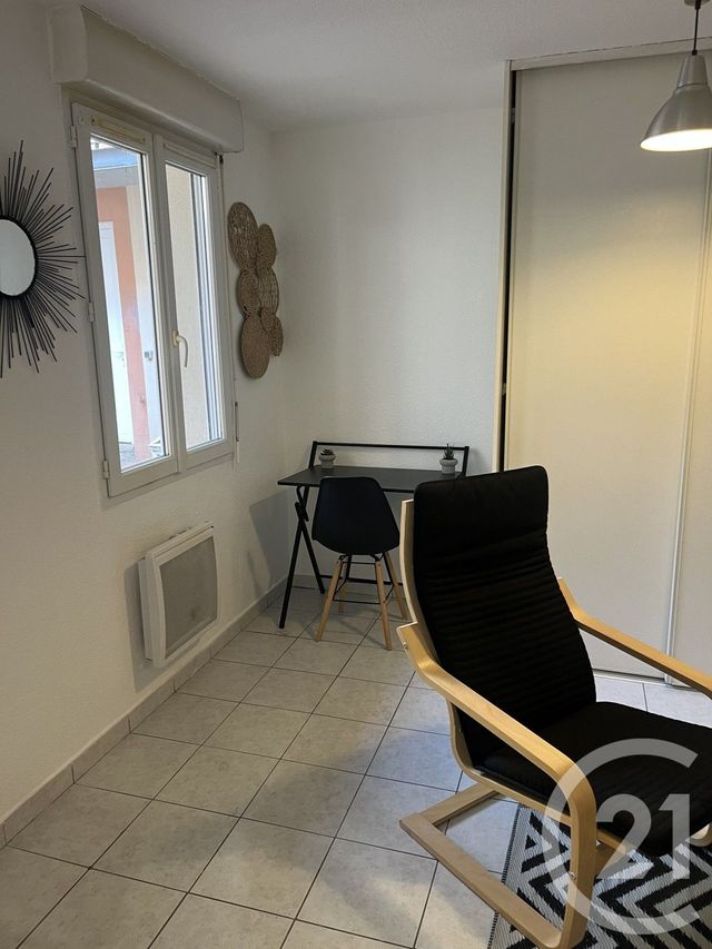 Appartement Studio &agrave; louer - 1 pi&egrave;ce - 23,97 m2 - Muret - 31 - MIDI-PYRENEES