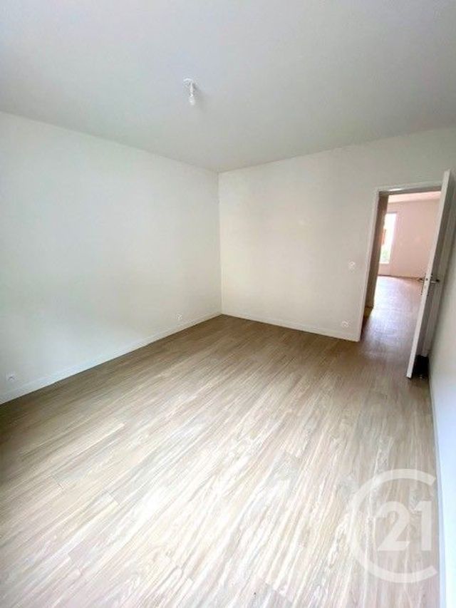 Appartement T2 &agrave; louer - 2 pi&egrave;ces - 40 m2 - Villeneuve Tolosane - 31 - MIDI-PYRENEES