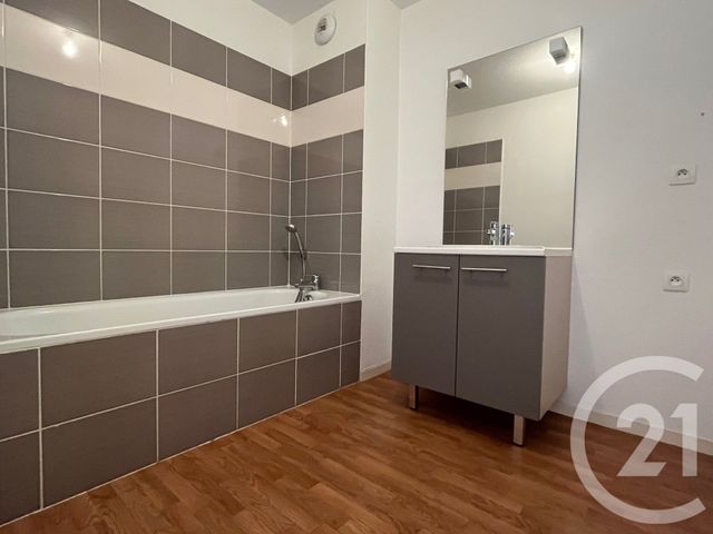 Appartement T2 &agrave; louer - 2 pi&egrave;ces - 41,76 m2 - La Salvetat St Gilles - 31 - MIDI-PYRENEES