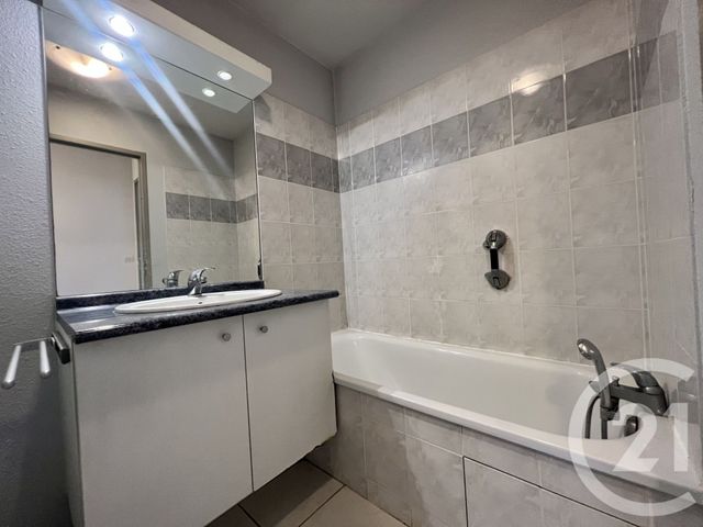 Appartement T3 &agrave; louer - 3 pi&egrave;ces - 48,29 m2 - Cugnaux - 31 - MIDI-PYRENEES