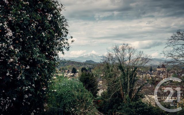 Maison à vendre - 4 pièces - 166 m2 - Oloron Ste Marie - 64 - AQUITAINE