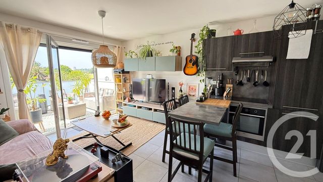 Appartement T2 &agrave; vendre - 2 pi&egrave;ces - 42,75 m2 - Bayonne - 64 - AQUITAINE