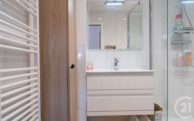 Appartement F2 &agrave; vendre - 2 pi&egrave;ces - 42 m2 - 64 - AQUITAINE