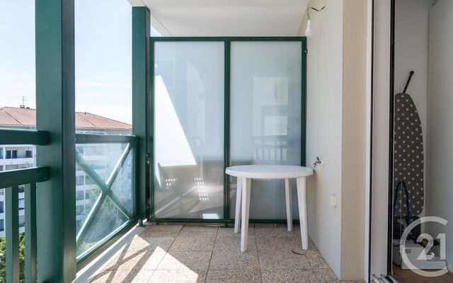 Appartement F2 &agrave; vendre - 2 pi&egrave;ces - 42 m2 - 64 - AQUITAINE