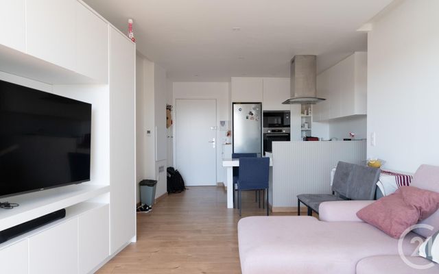 Appartement F2 à vendre None