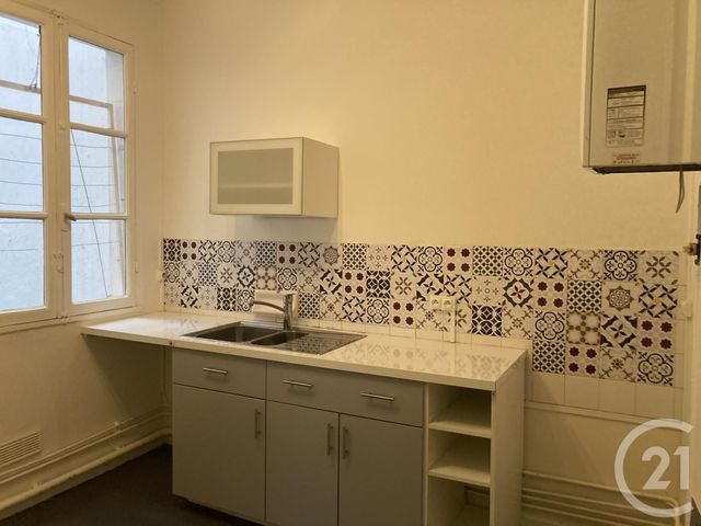 Appartement F3 bis &agrave; louer - 3 pi&egrave;ces - 75 m2 - 64 - AQUITAINE