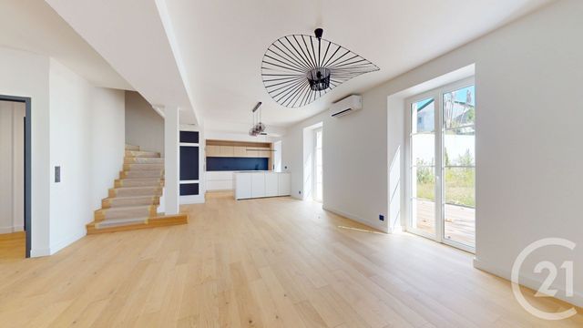 Maison 6 pièces 241 m² · à Arbonne · 240,5 m² · 1 090 000 €