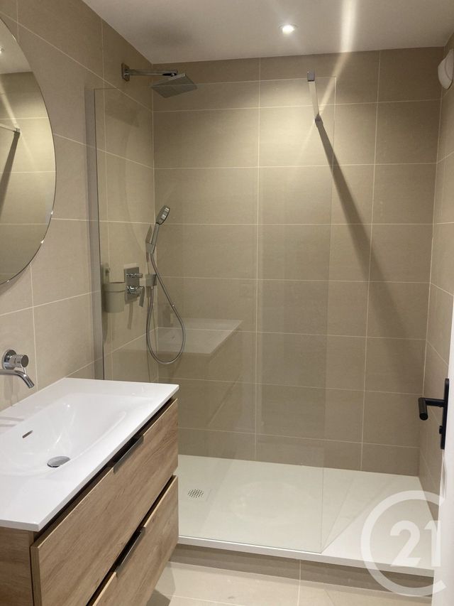 Appartement F2 &agrave; louer - 2 pi&egrave;ces - 55 m2 - Bayonne - 64 - AQUITAINE