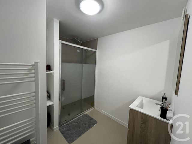 Appartement T3 à vendre - 3 pièces - 62,74 m2 - Coulaines - 72 - PAYS-DE-LOIRE