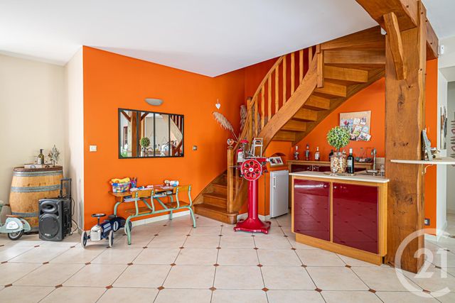 Maison à vendre - 8 pièces - 229,06 m2 - Lombron - 72 - PAYS-DE-LOIRE