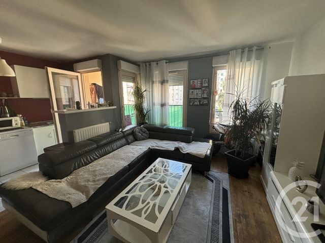 Appartement T3 à vendre - 3 pièces - 62,92 m2 - Le Mans - 72 - PAYS-DE-LOIRE