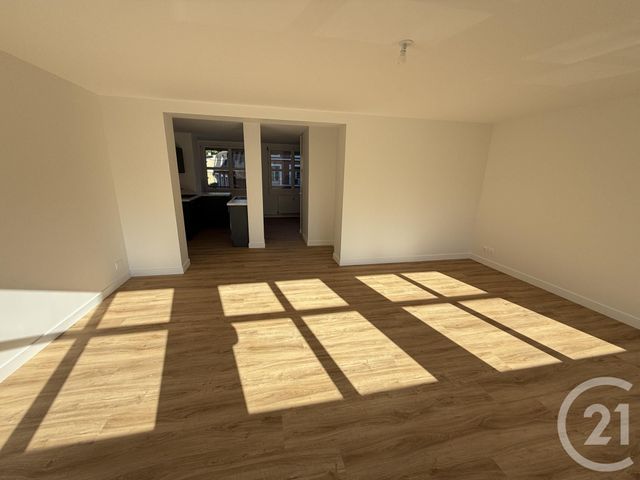 Appartement F5 à vendre - 5 pièces - 110,65 m2 - Le Mans - 72 - PAYS-DE-LOIRE