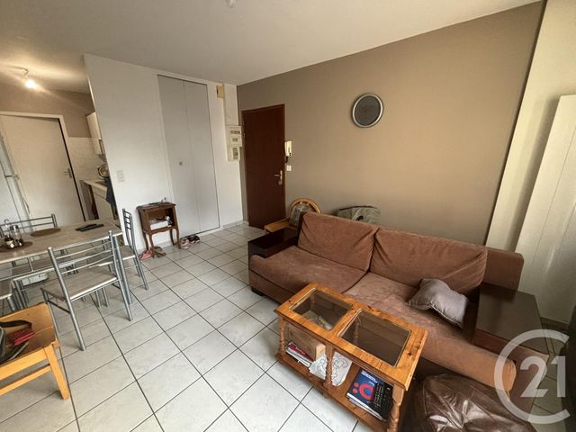 Appartement T2 à vendre - 2 pièces - 40,86 m2 - Le Mans - 72 - PAYS-DE-LOIRE
