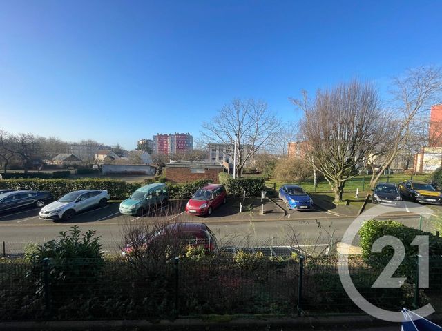 Appartement F4 à vendre - 4 pièces - 79,01 m2 - Allonnes - 72 - PAYS-DE-LOIRE