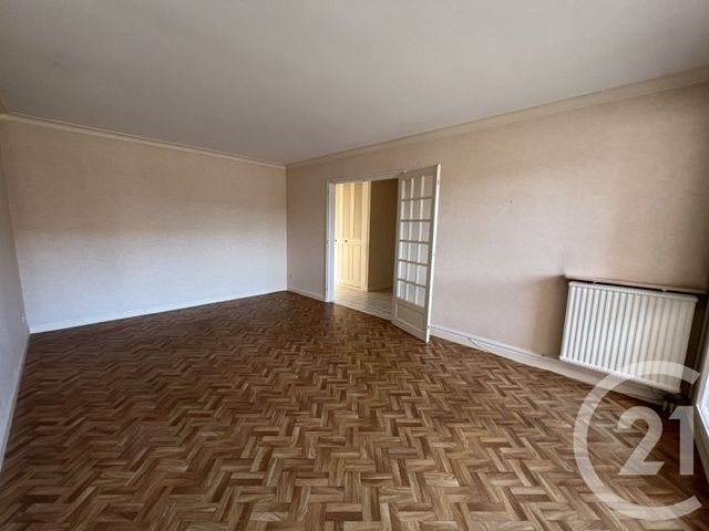 Appartement T3 à vendre - 3 pièces - 66,75 m2 - Le Mans - 72 - PAYS-DE-LOIRE