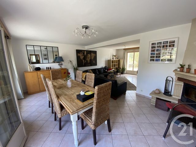 Maison à louer - 7 pièces - 175,43 m2 - St Mars D Outille - 72 - PAYS-DE-LOIRE