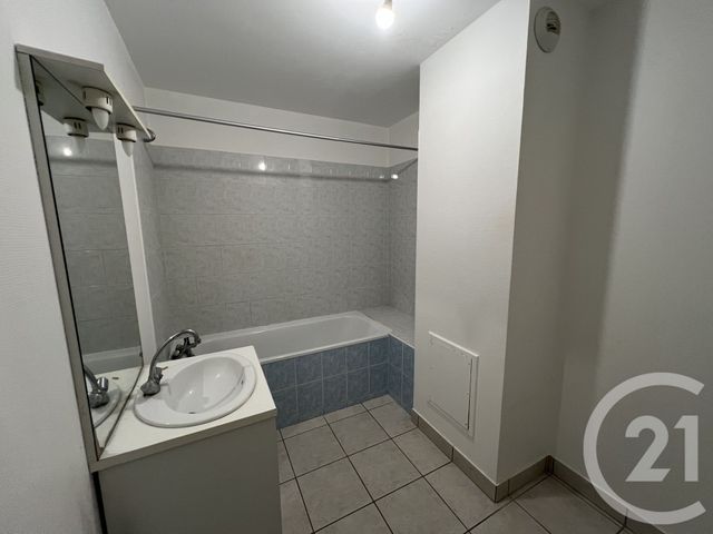 Appartement T3 à vendre - 3 pièces - 76,91 m2 - Le Mans - 72 - PAYS-DE-LOIRE