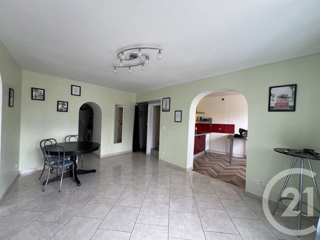 Maison à vendre - 8 pièces - 195,94 m2 - Voivres Les Le Mans - 72 - PAYS-DE-LOIRE