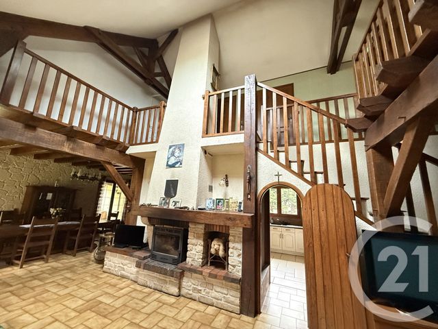 Maison à vendre - 7 pièces - 196,18 m2 - Guecelard - 72 - PAYS-DE-LOIRE