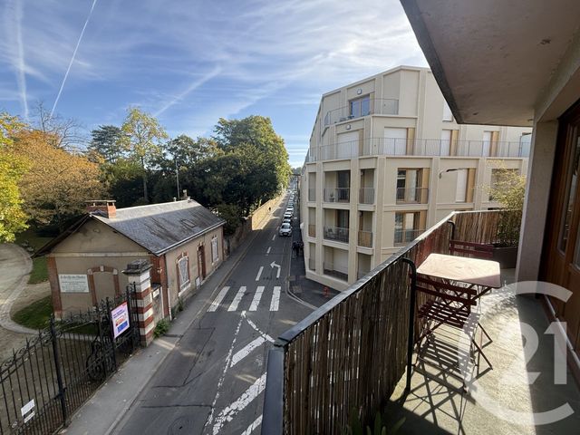 Appartement F4 à vendre - 4 pièces - 83,25 m2 - Le Mans - 72 - PAYS-DE-LOIRE