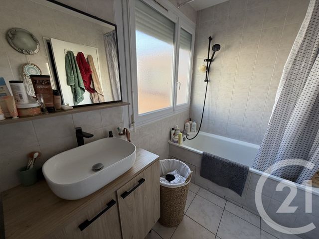 Appartement T4 &agrave; vendre - 4 pi&egrave;ces - 86,97 m2 - Le Mans - 72 - PAYS-DE-LOIRE