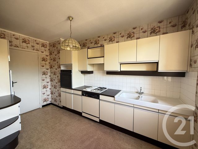 Appartement F4 à vendre - 4 pièces - 93,50 m2 - Le Mans - 72 - PAYS-DE-LOIRE