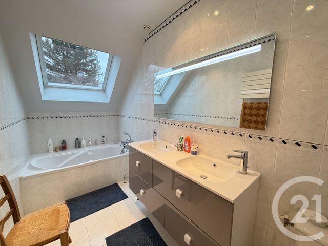 Maison &agrave; vendre - 7 pi&egrave;ces - 252,83 m2 - Ruaudin - 72 - PAYS-DE-LOIRE